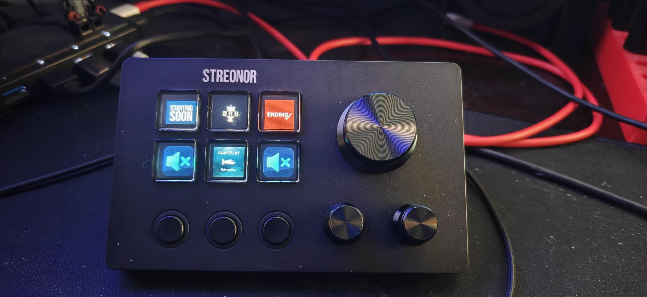 Streonor S6 Mini Stream Controller, 6-Key LCD Control Deck, Black customer photo 2