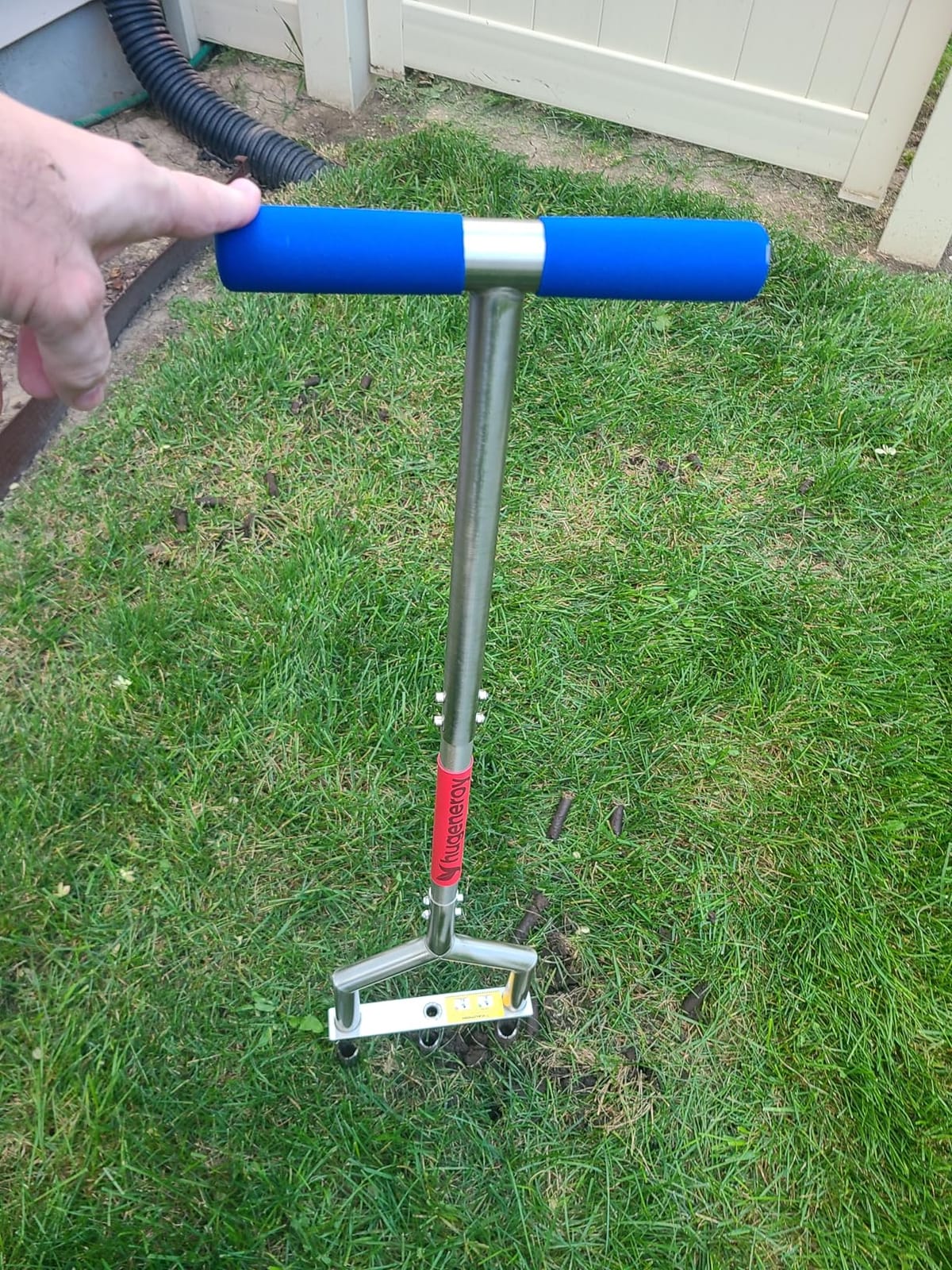 Heavy Duty Steel Hollow Tine Core Aerator for Clay Soil, Non-Clog - Blue customer photo 2