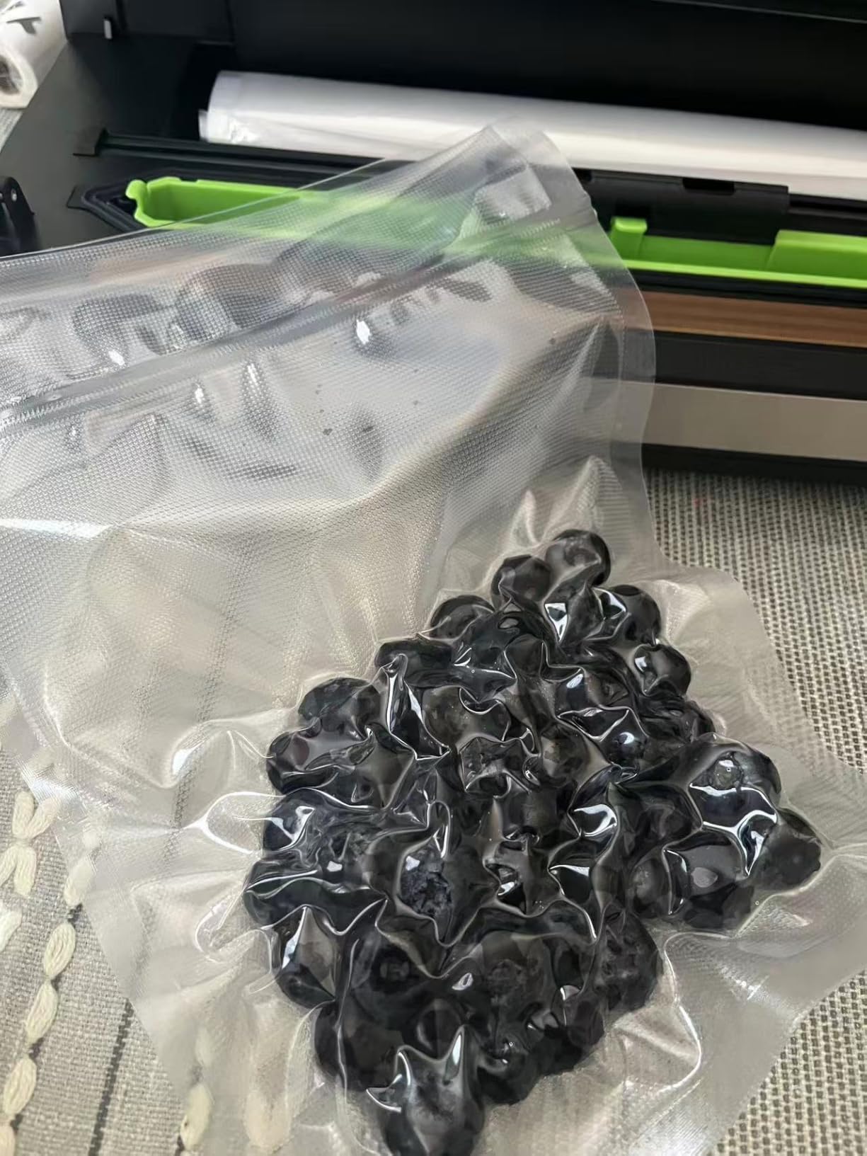 98kPa Smart Vacuum Sealer with FreshTrack Label Printing & Food Manager App customer photo 1