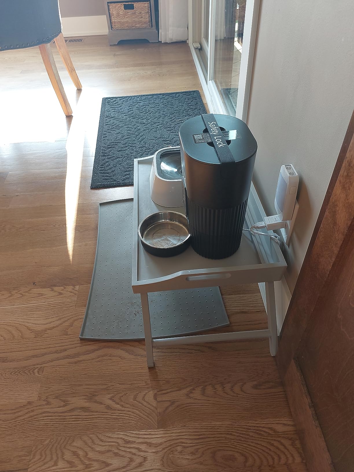 PAPIFEED Automatic Cat Feeder with Camera, WiFi Auto Cat Feeder with App, 3L Slow-Feed Cat Food Dispenser for Dry Food, Dual Power Supply Timed Pet Feeder, 10 Meals/Day, 6 Portions/Meal customer photo 2