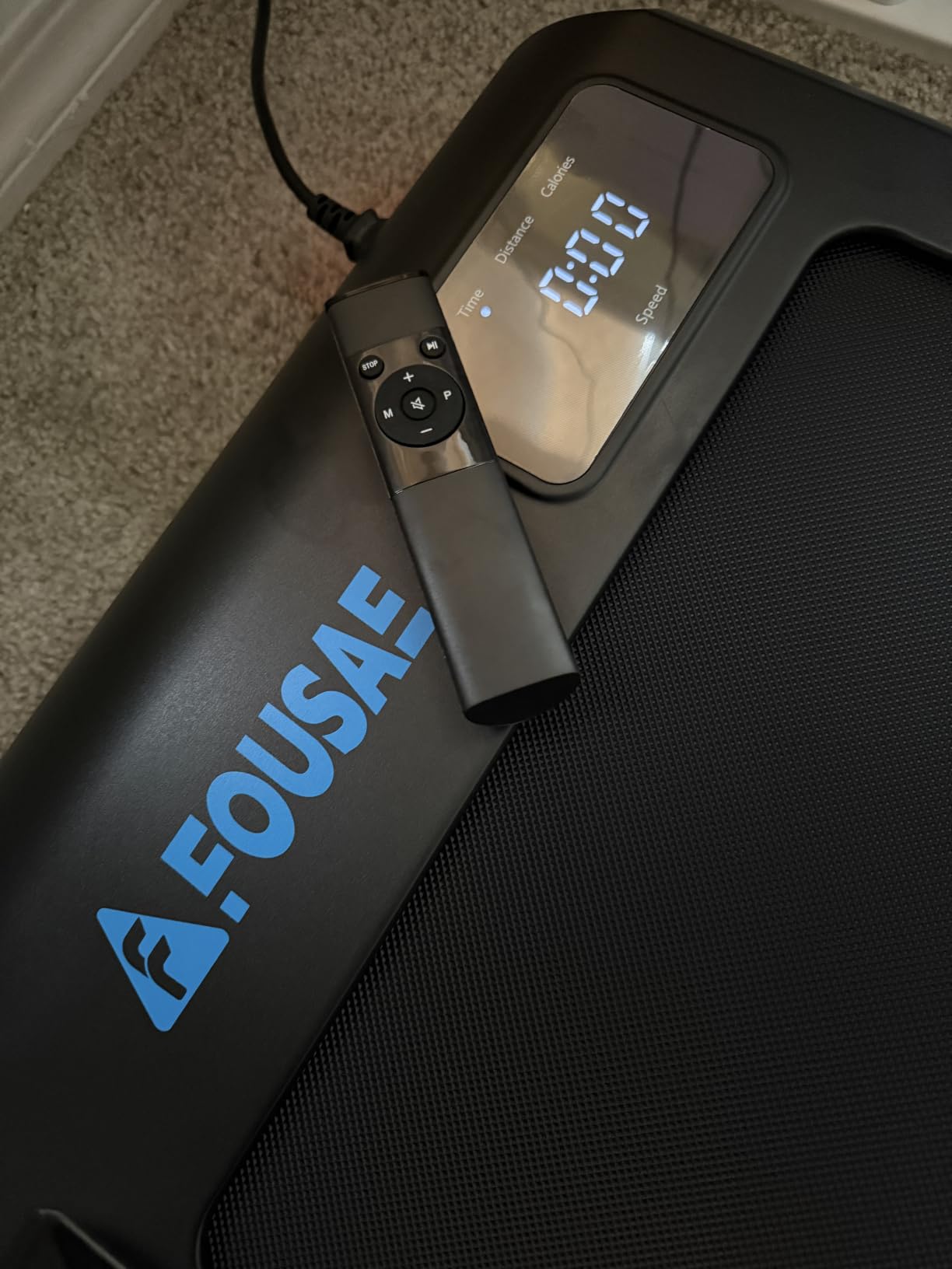 Walking Pad, FOUSAE 6.2MPH Under Desk Walking Pad with 10% Incline, Treadmills for Home with Double Frame, 2.75HP Brushless Drive Treadmill, 12 HIIT Programs, Remote Control, 350LBS Capacity customer photo 2