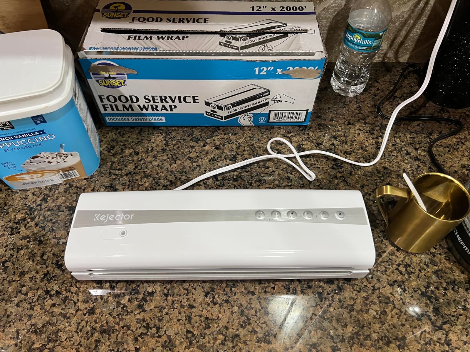 11-in-1 Vacuum Sealer for Food, Dry & Wet Auto Seal, Smart Moisture Sensor customer photo 1